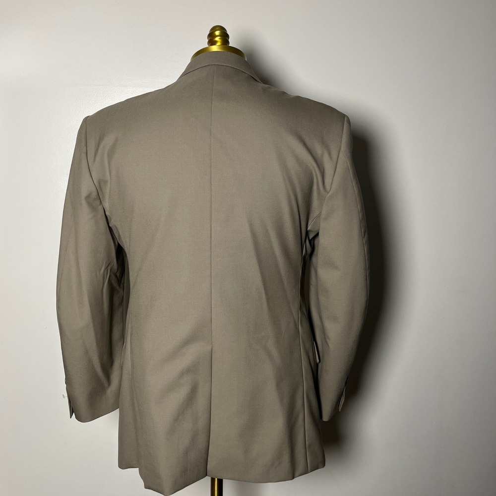 Tom James Suit Mens 40R 32x27 Tan Solid Wool Pleated 2 Button - Picture 3 of 6